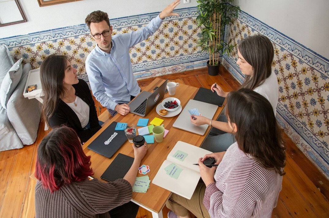 team collaboration under pressure